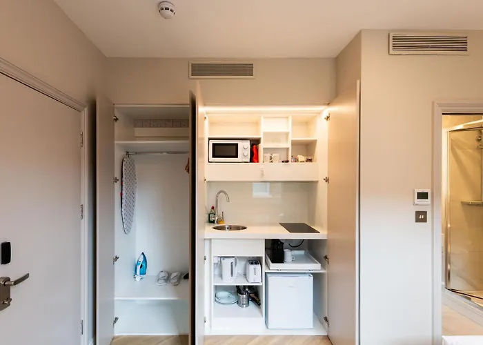 Nox West Hampstead Aparthotel London